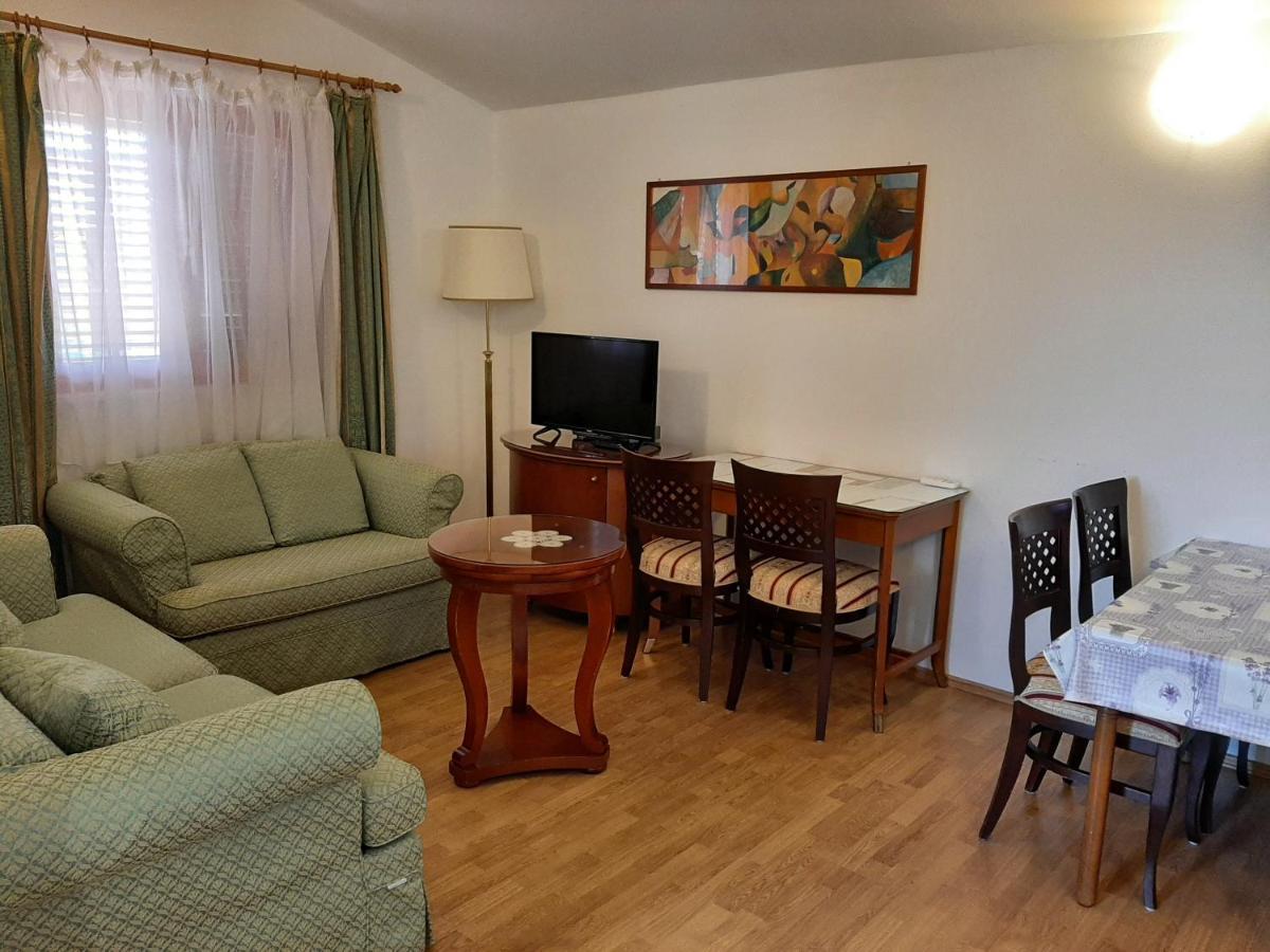 Apartment Marija Vižinada Buitenkant foto