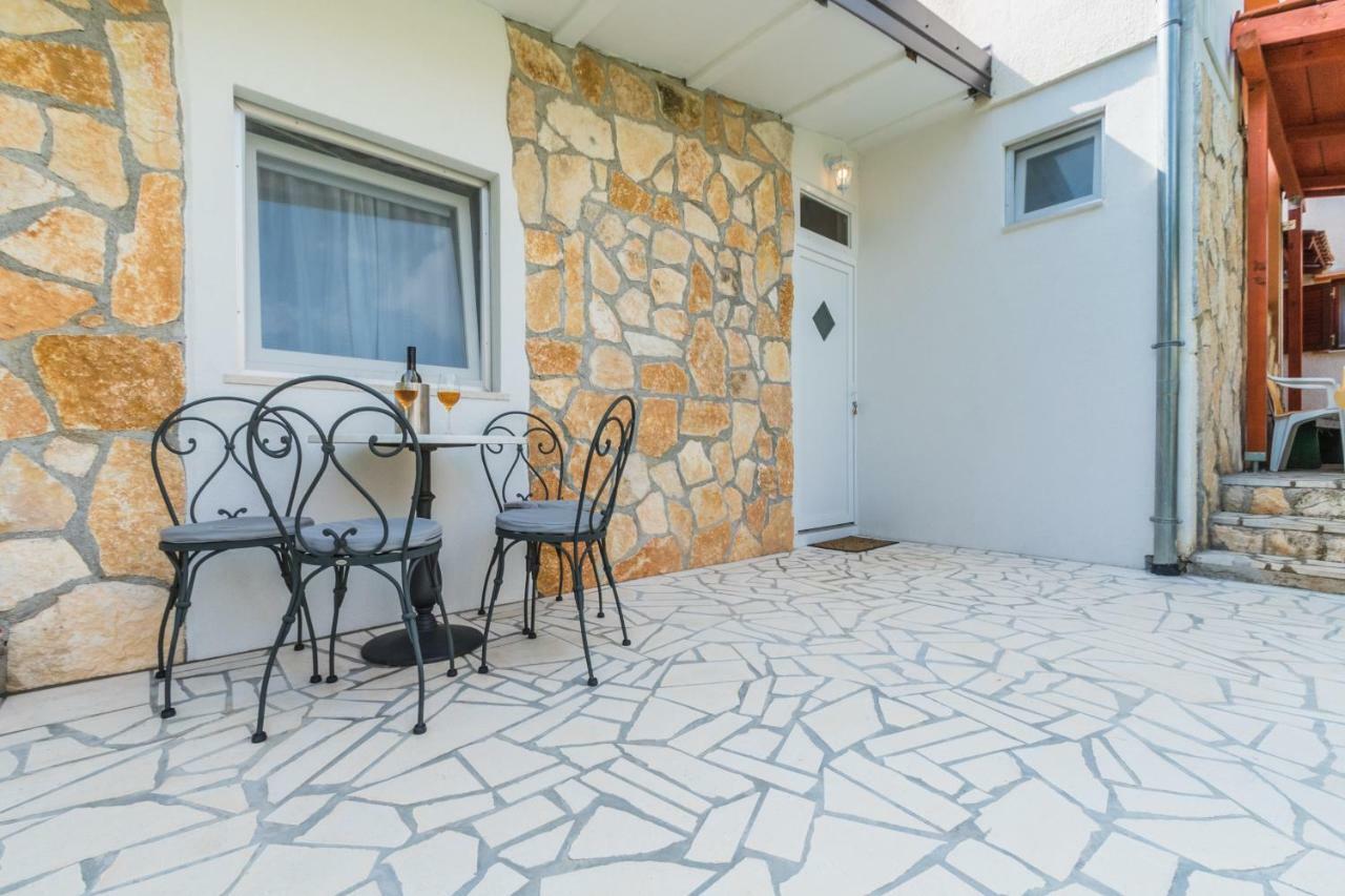 Apartment Marija Vižinada Buitenkant foto